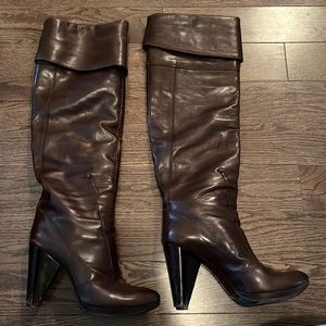 Brown keen high boots